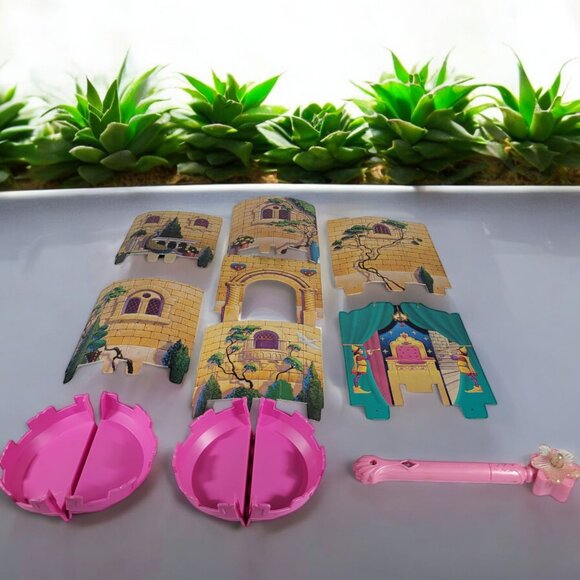 1994 Milton Bradley Electronic Enchanted Palace Talking 3-D Game Replacement Par - Picture 1 of 6